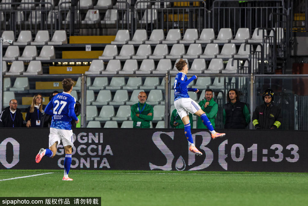 皇冠信用网出租代理
_皇马偷着乐！21岁帕斯无解传射斩尤文皇冠信用网出租代理
，7轮4球4助身价5500万