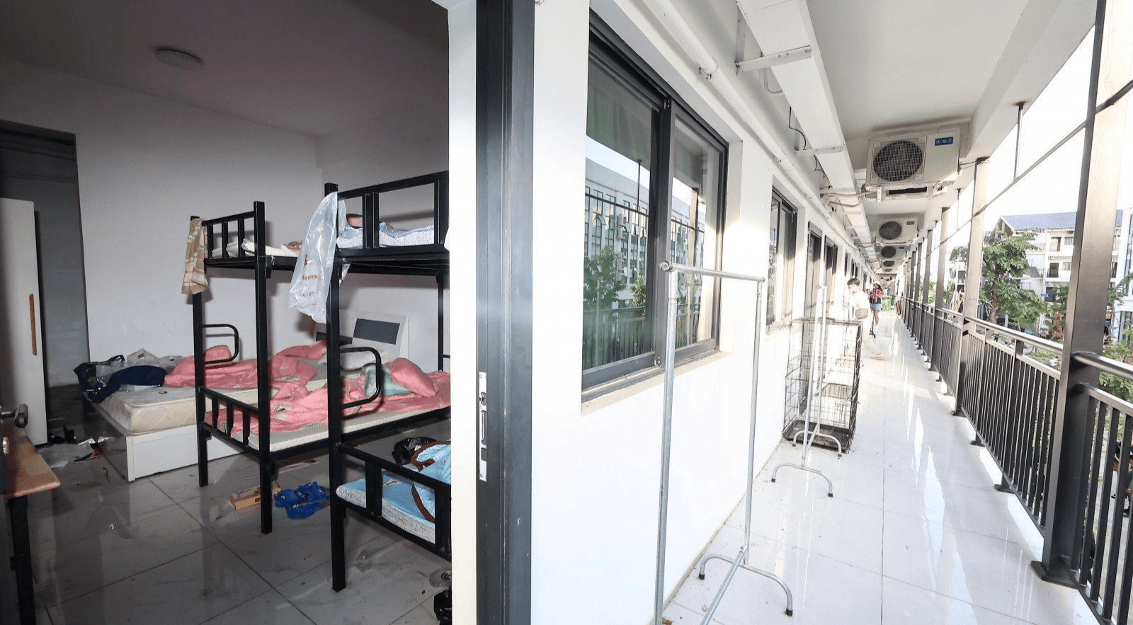 皇冠信用網账号
_韩国女子赴柬应聘翻译皇冠信用網账号
,被同胞500万韩元卖掉:沦为低俗主播,打赏不达标就挨打