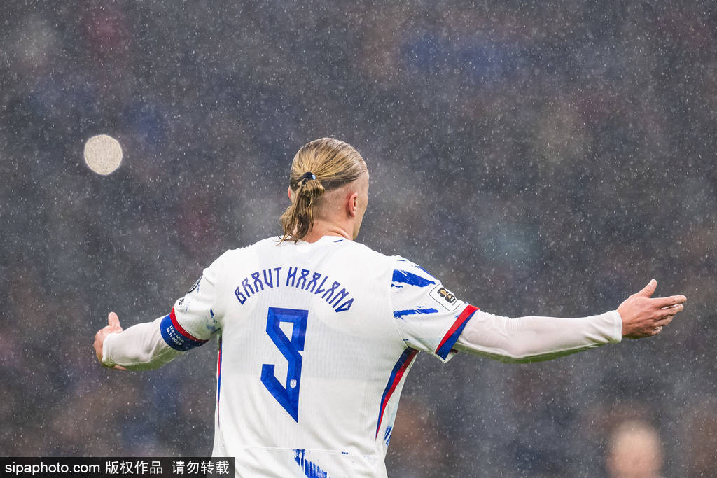 皇冠信用网如何注册
_世界杯已定32席:葡萄牙挪威直通 世预欧小组赛将收官