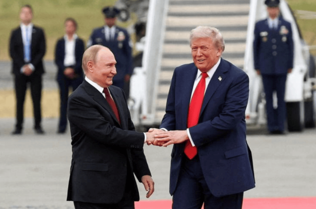 皇冠信用網代理注册
_特朗普提醒泽连斯基皇冠信用網代理注册
,普京同意可以不要更多领土,但是和平协议的字必须签!