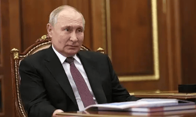 皇冠信用登2代理
_28条被废除!乌军终于“举白旗”?局势紧张之际皇冠信用登2代理
,普京送中国一句话,给中俄关系定调,信号强烈