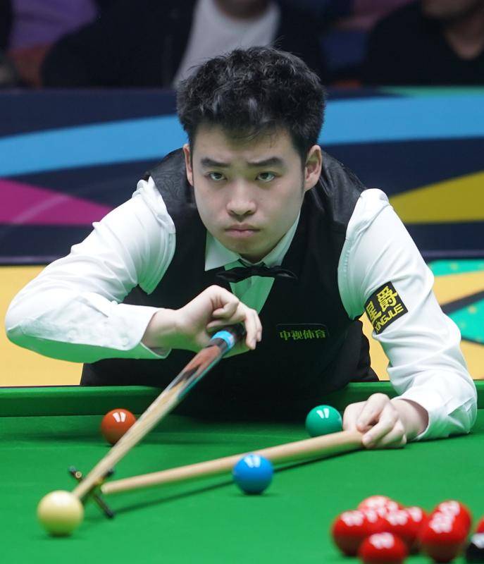 皇冠welcome注册账号
_斯诺克英锦赛首日中国选手1胜1负 斯佳辉零封对手晋级