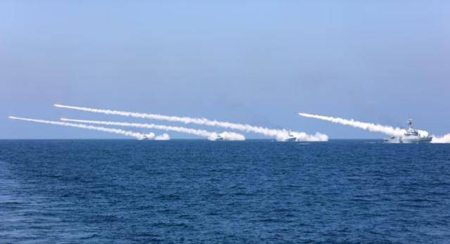 阿根廷足球
_钓岛完胜阿根廷足球
，中国连续4场演习！为何吓不倒日本？石破茂捅破窗户纸