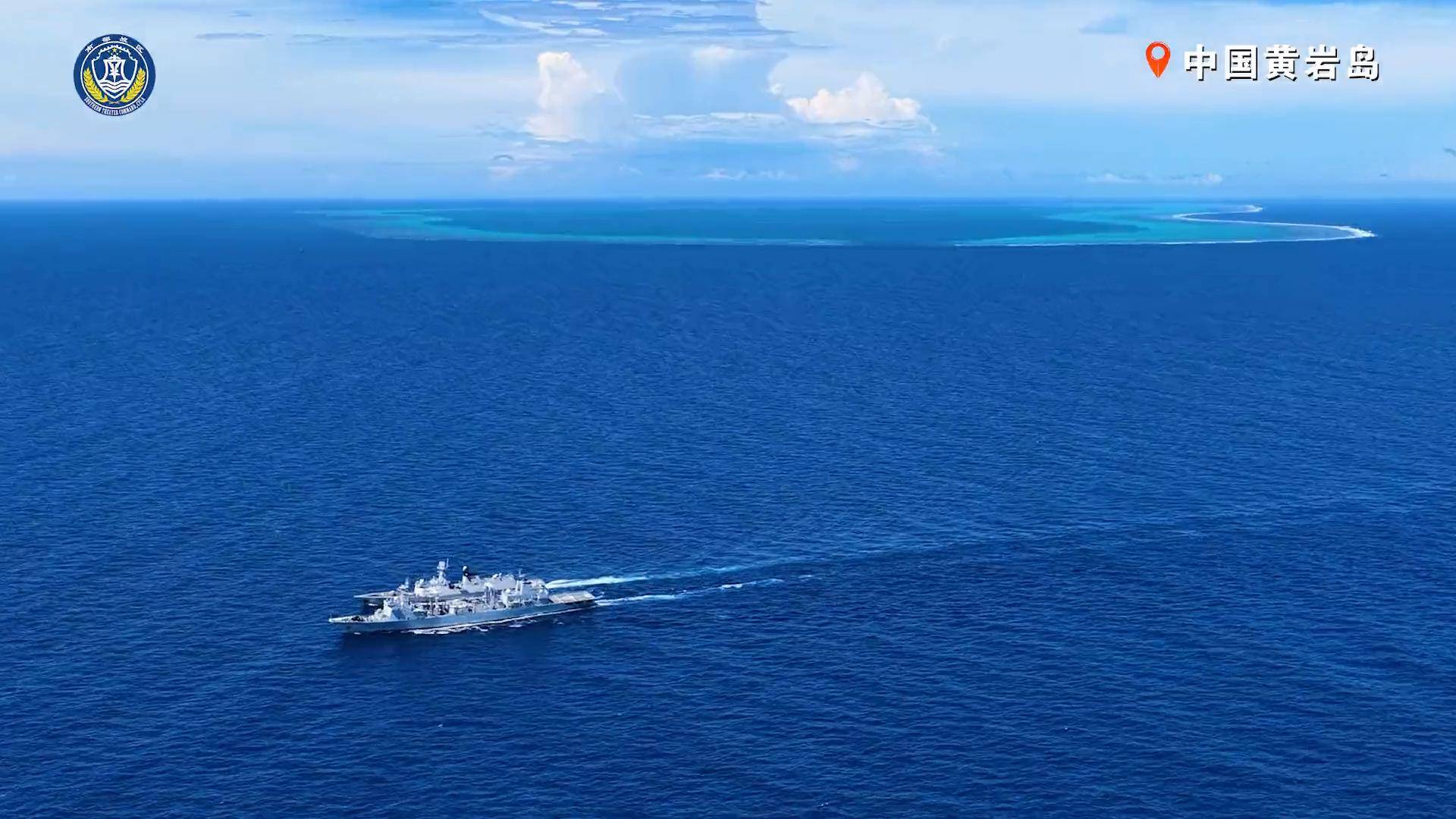 伊朗足球
_突发！菲律宾女记者拍摄到伊朗足球
，中国庞大舰队现身黄岩岛，与美舰对峙