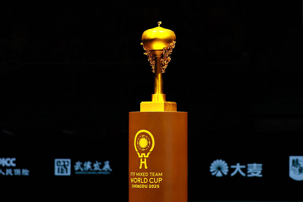 乌拉圭足球
_卫冕乌拉圭足球
！中国队夺得乒乓球混团世界杯冠军