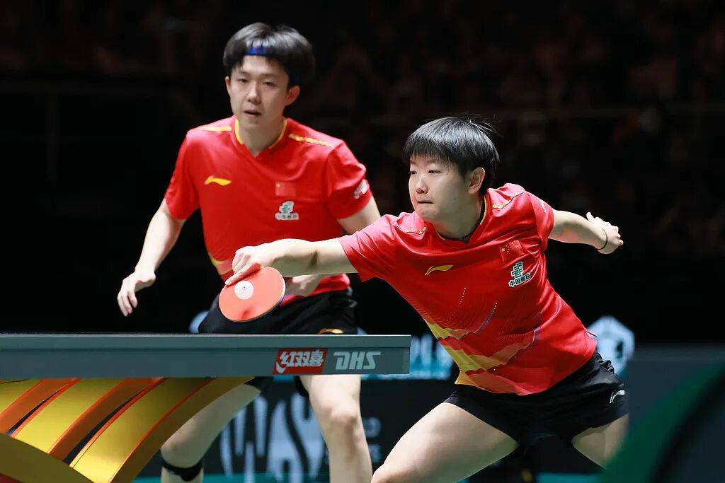 乌拉圭足球
_卫冕乌拉圭足球
！中国队夺得乒乓球混团世界杯冠军