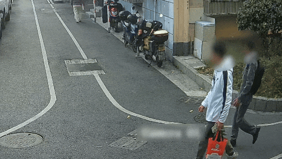 皇冠信用網出租代理
_上门取走19万元皇冠信用網出租代理
，杭州一西装革履“金融专员”被抓！在高速服务区被抓，车上塞满现金