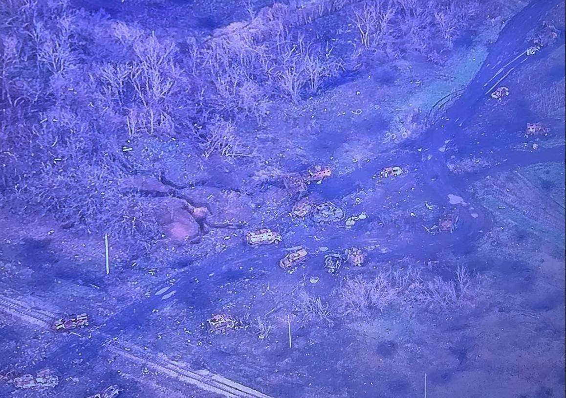 怎么注册皇冠信用盘
_俄军被狠狠上一课:打假海马斯怎么注册皇冠信用盘
,乌军藏地道,靠机器人无人机作战