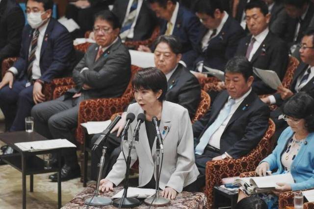 皇冠信用网正网
_憋了30多天皇冠信用网正网
，高市早苗祭出“终极王牌”，真能打击中国经济？