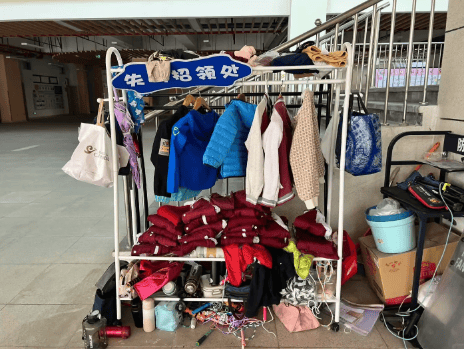 皇冠信用網代理
_有人晒出一张照片皇冠信用網代理
，家长集体崩溃：买了丢，丢了买，尴尬了