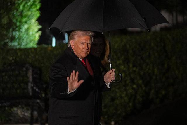 怎么注册皇冠信用网_特朗普回应健康质疑：手背瘀青因长期大剂量服用阿司匹林