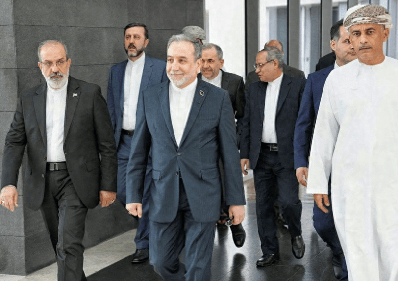 皇冠信用网押金多少_美伊谈判大反转？特朗普向伊朗服软了皇冠信用网押金多少，只因对方手里有一样东西