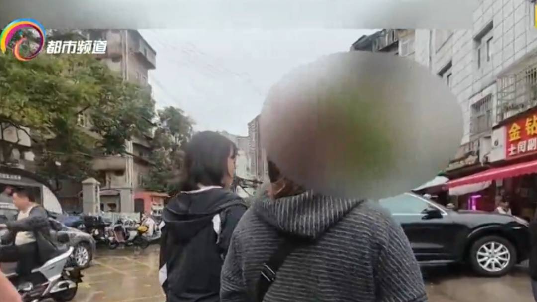 皇冠信用网账号_昆明一女子捡到手机后半小时竟然试出密码！ 顺利盗刷3500元皇冠信用网账号，直到警察找上门......