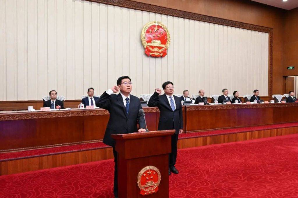 皇冠信用网会员开户_内蒙古自治区党委常委、自治区政府党组副书记王本强任自治区政府副主席
